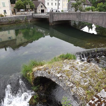 Gite La Petite Ecluse En Bord De Loue Lods Esterno foto