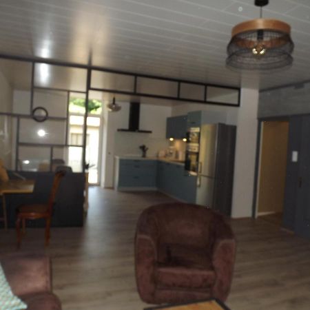 Gite La Petite Ecluse En Bord De Loue Lods Esterno foto